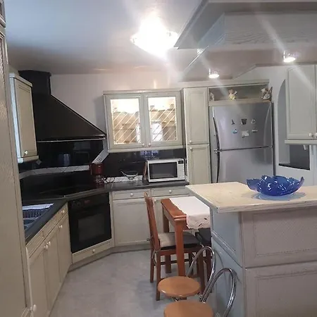 Apartman Syrigos Family 80 Sq.m On Naxos Town