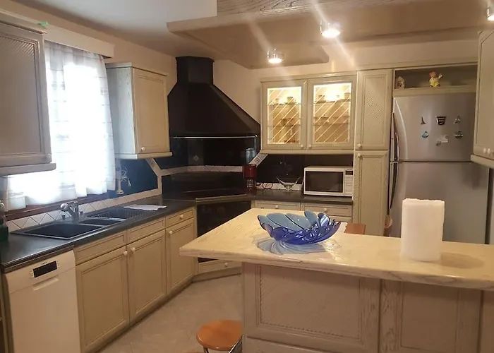 Apartment Syrigos Family 80 Sq.m On Naxos Town Naxos City